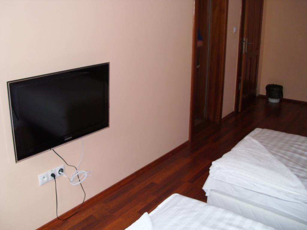 Guest House Mladost 프레쇼브 외부 사진